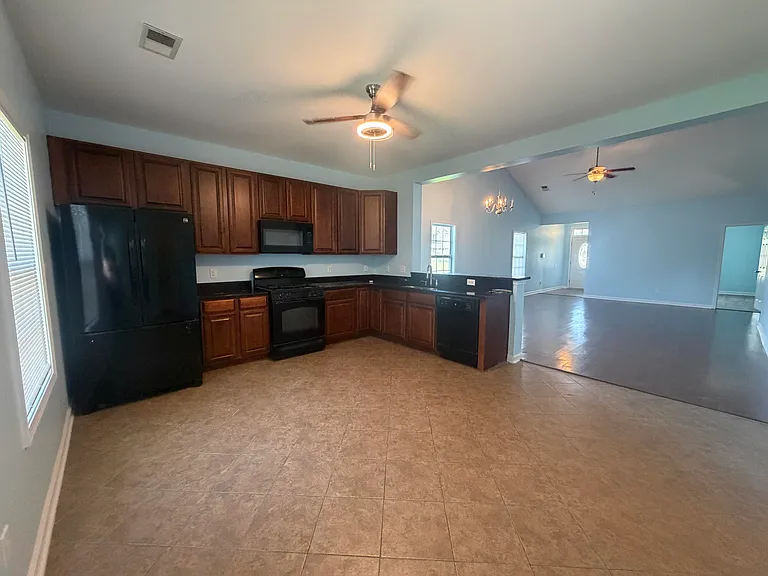 3665 Galloway Ln — Photo 9