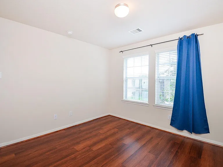 26715 Mandrake Falls Ct — Photo 23