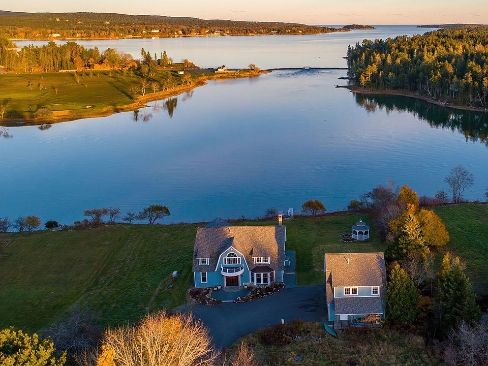 221 Main Street, Southwest Harbor, ME 04679 Zillow