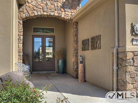 002_Front Entry