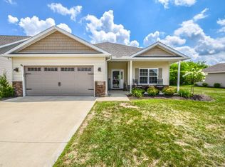 9229 Woodland Blue Dr, Seville, OH