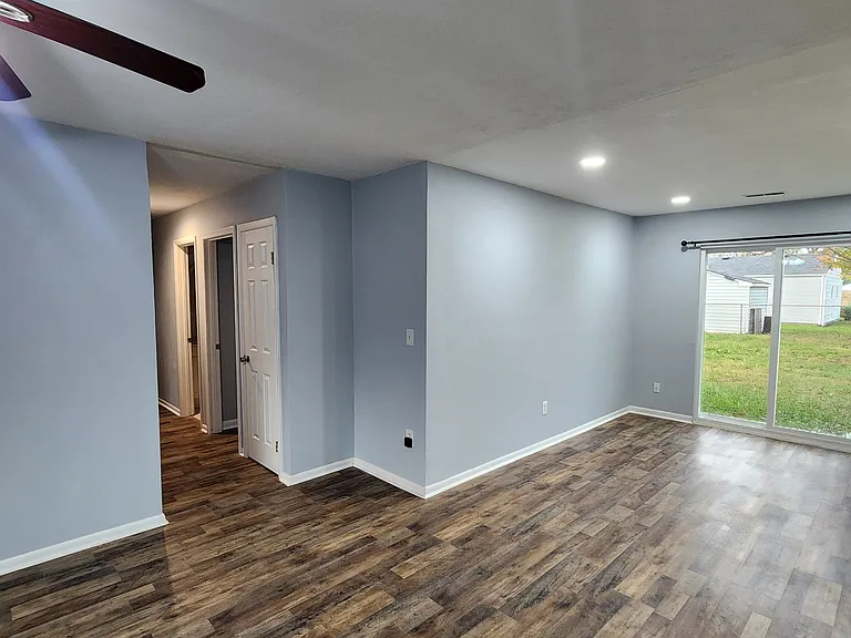 852 Parapet Rd — Photo 5