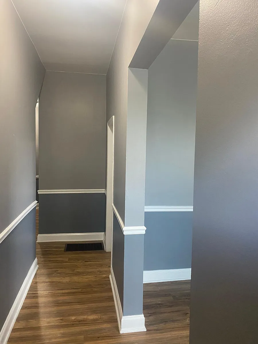 Building Photo - 7047 S Yale Ave #1