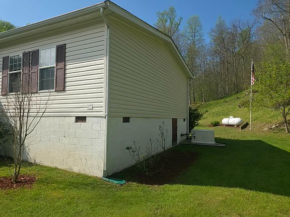 3rd image of 6061 Wilson Ridge Rd