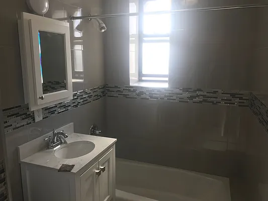 Rented by null | media 5