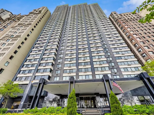 1440 N Lake Shore Dr APT 5D, Chicago, IL 60610