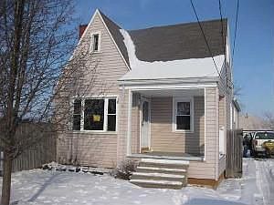 1st image of 535 Dearden Pl