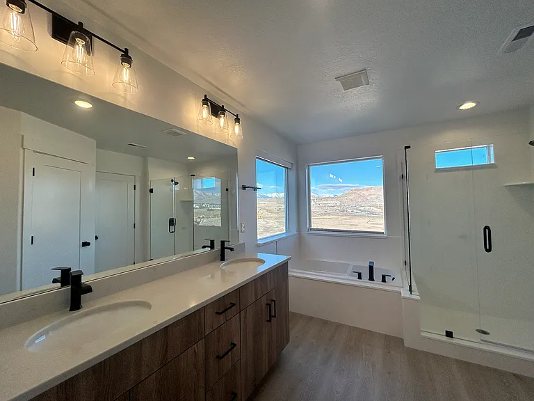1482 W Russo Dr — Photo 22