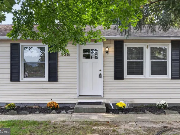 129 Colin St, Swedesboro, NJ 08085
