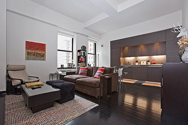 Rented by A & I Broadway | media 8