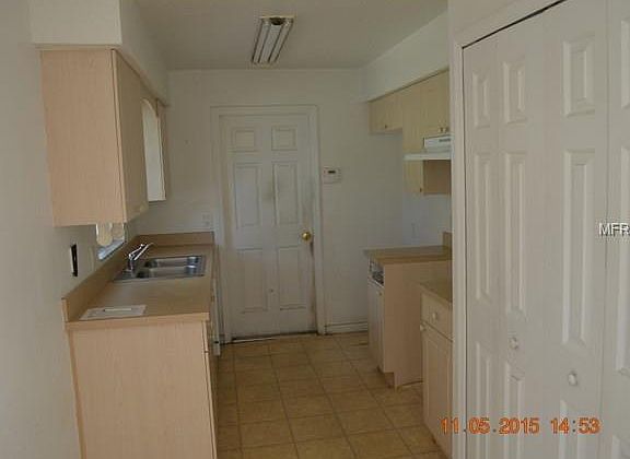 4th image of 41812 Poinciana St