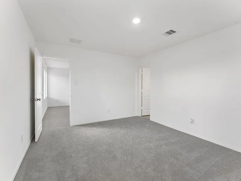 706 Umbrella Tree Dr — Photo 14