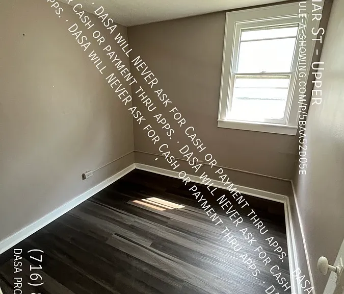 241 Weimar St #UPPER — Photo 8