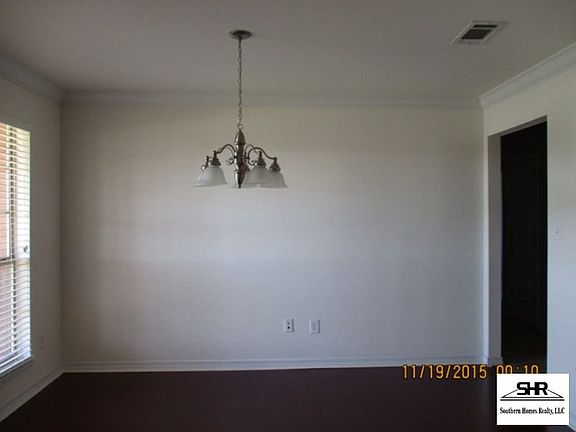 3rd image of 1596 Twin Pines Cir