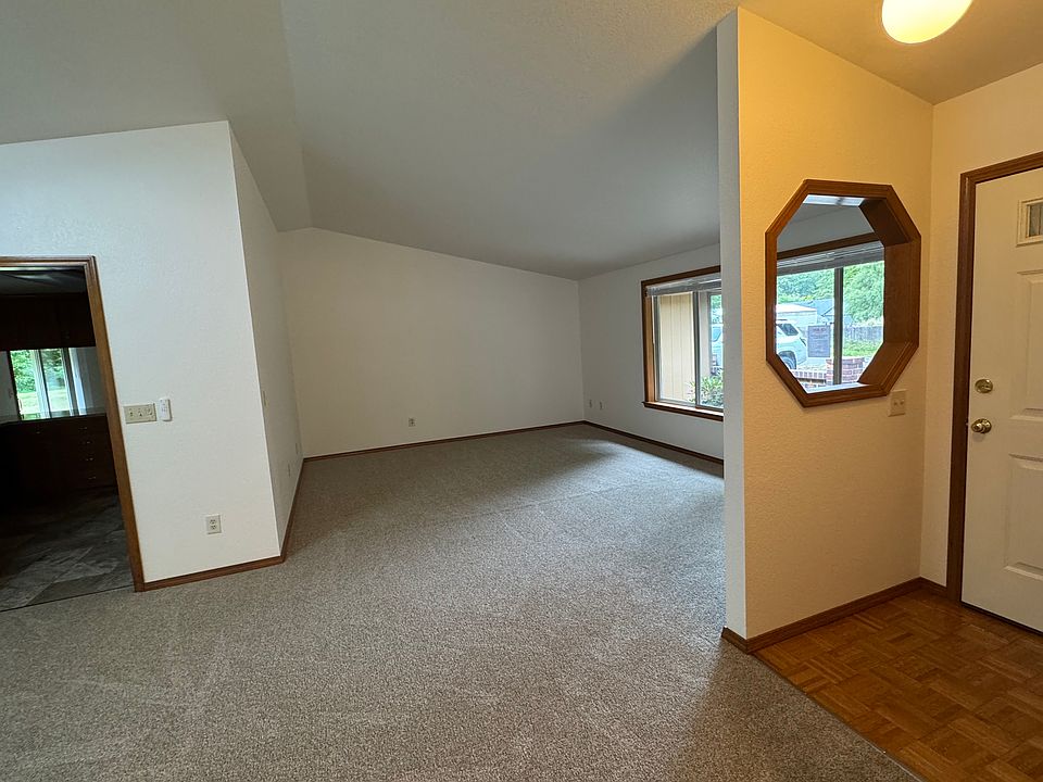 Entry & Living Room