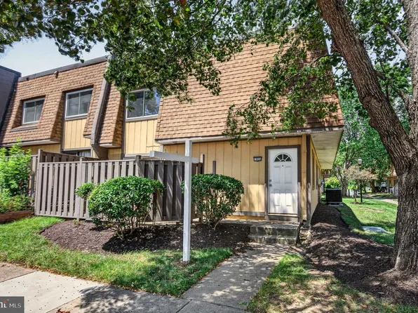 7926 San Leandro Pl Suite A, Alexandria, VA 22309