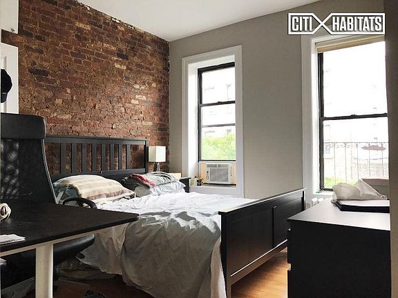 3rd image of 224 Thompson St APT 26