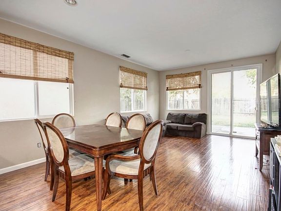 3rd image of 3054 Staysail St