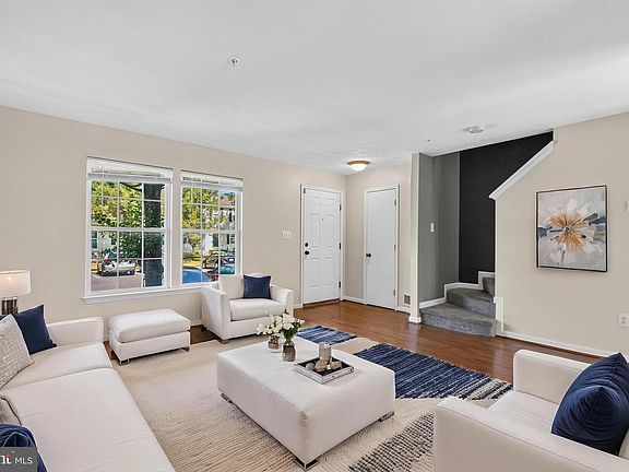 3rd image of 7507 Stones Throw Ct