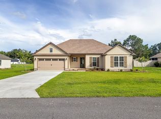 10 Fletcher Dr, Ray City, GA 31645