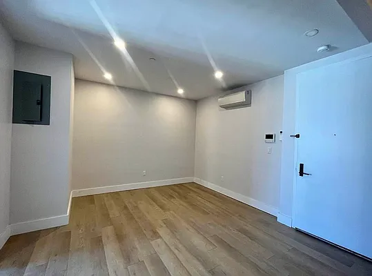 Rented by Premier One Realty LLC | media 2