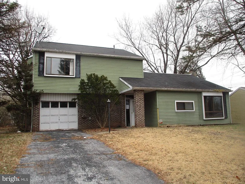 6103 Jefferson Dr photo 1