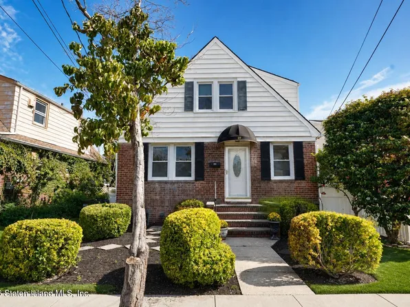 27 Tabb Pl, Staten Island, NY 10302