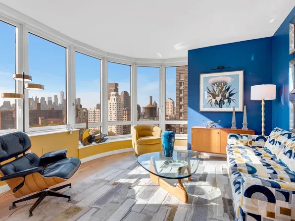 306 Gold Street image 1 of 22