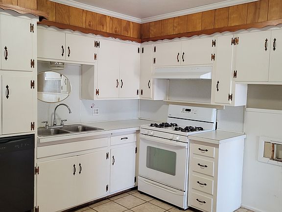 4th image of 4416 29th St Unit A
