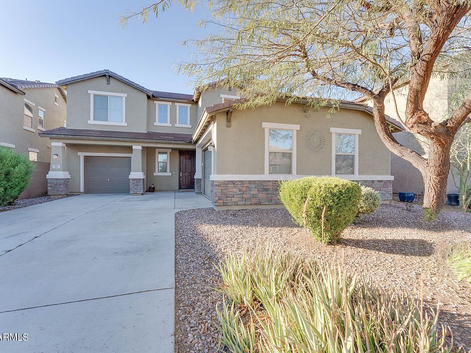 1st image of 707 W DESERT HOLLOW Drive