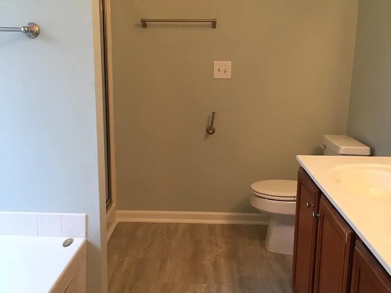 3935 Blairwood St — Photo 13