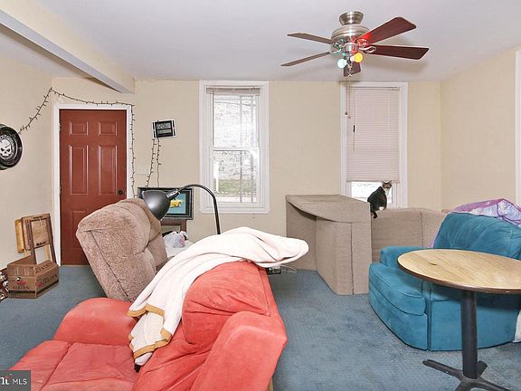 2nd image of 412 Pershing Ave