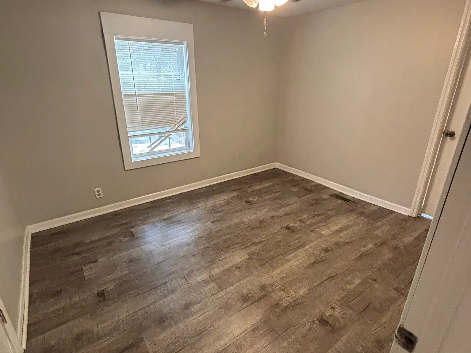2 bed, 1152 sqft, $1,400 — Photo 3