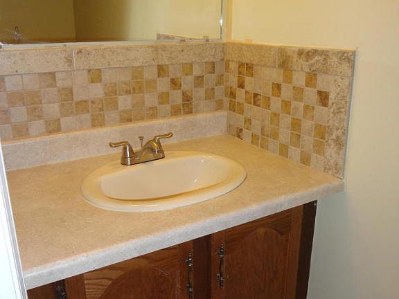 4th image of 1304 S Essex Ct