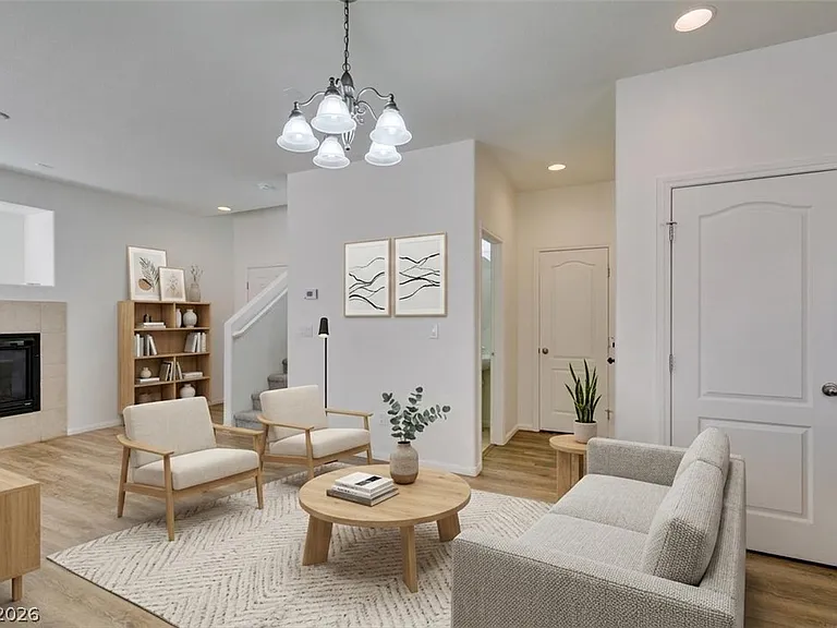 685 Taliput Palm Pl — Photo 21