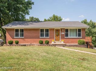 6821 Liberty Rd, Jefferson City, MO 65101