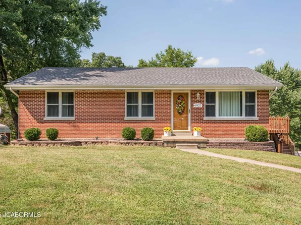 6821 Liberty Rd, Jefferson City, MO 65101