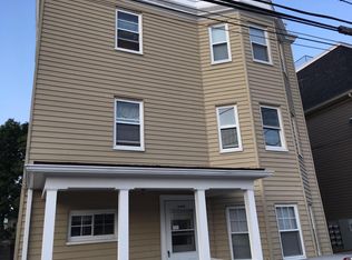 108 Park St, West Roxbury, MA 02132