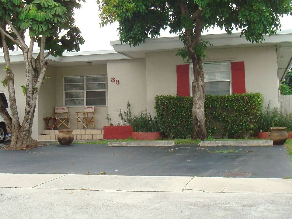 1st image of 33 SE 15th St