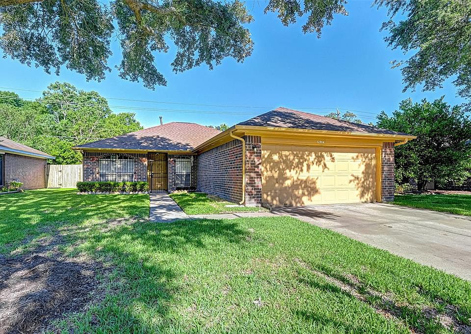 1st image of 12914 Townwood Dr