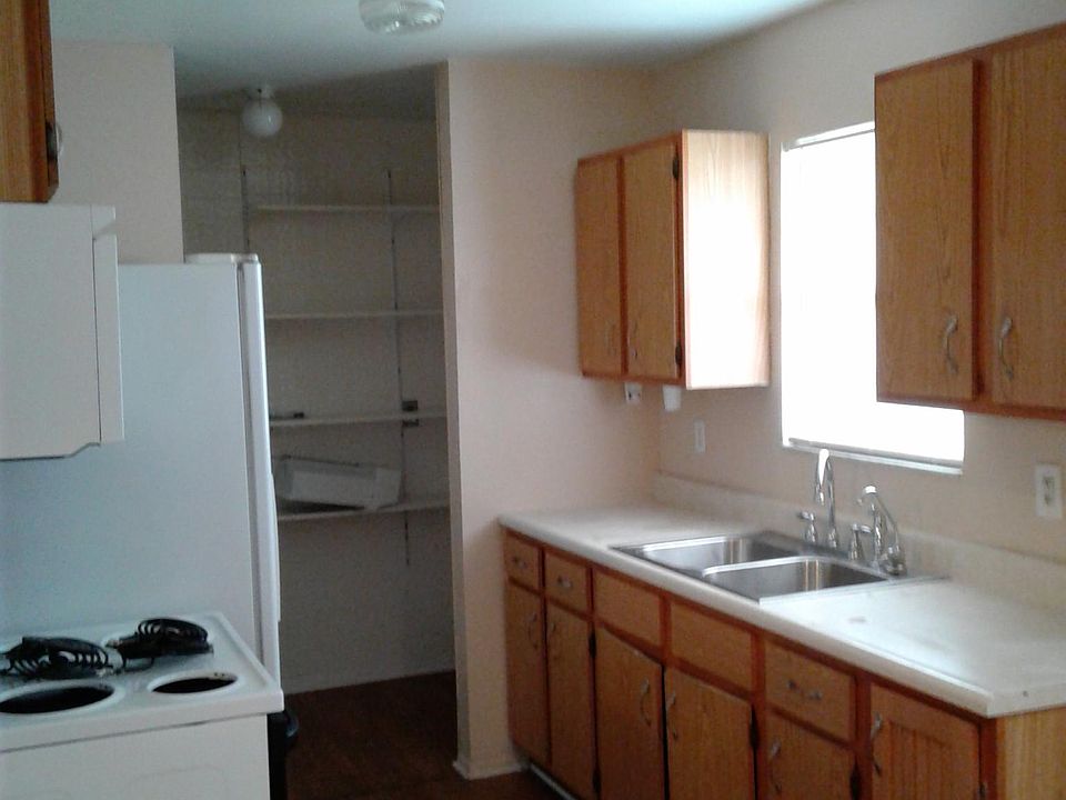 1st image of 5222 6th St W