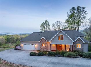 61 Waightstill Dr, Arden, NC 28704