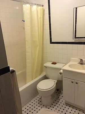 Rented by Uptown Property Group | media 18