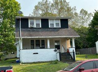 1233 Roemer Blvd, Farrell, PA 16121