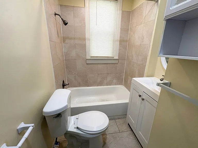 93 Highland St #1 — Photo 8