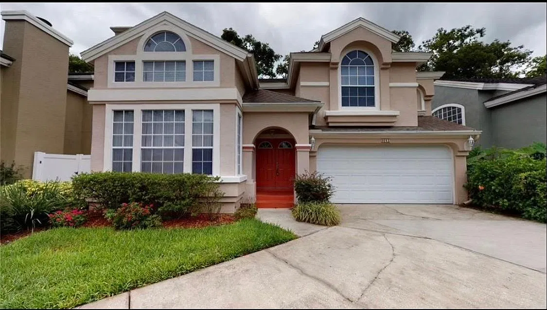 Cayman Way, Orlando — Photo 1