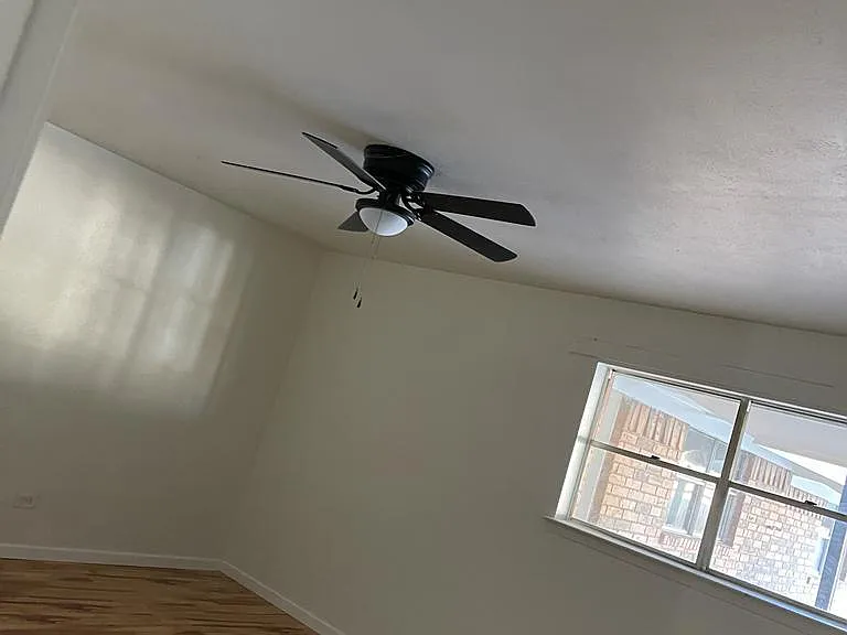 1802 Jay Cir #A — Photo 36