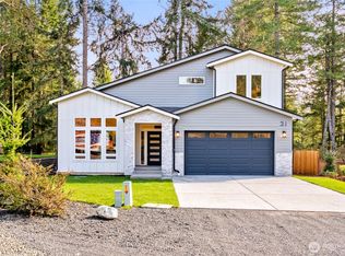 31 E Rhododendron Ct, Union, WA 98592