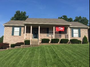7706 Hoover Way, Louisville, KY 40219