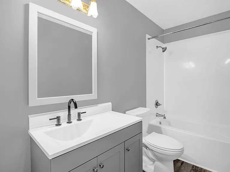 3317 Regents Park Ln #C — Photo 22